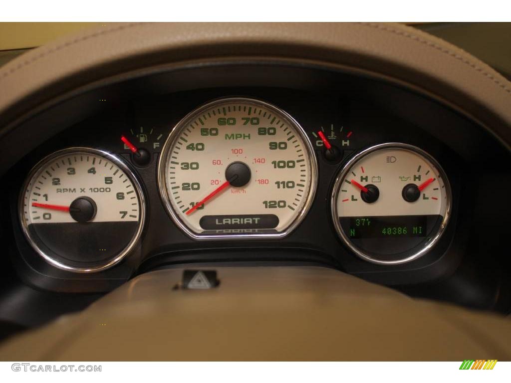 2005 F150 Lariat SuperCab 4x4 - Bright Red / Tan photo #11