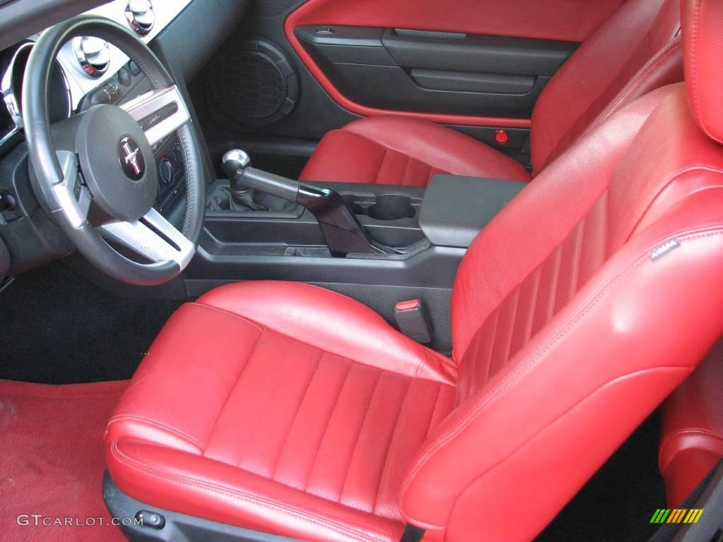 2006 Mustang GT Premium Coupe - Black / Red/Dark Charcoal photo #9