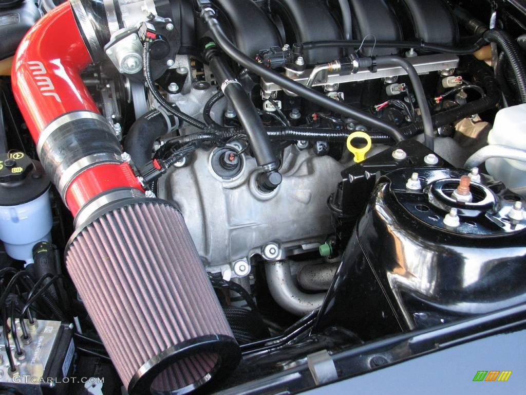 2006 Mustang GT Premium Coupe - Black / Red/Dark Charcoal photo #16