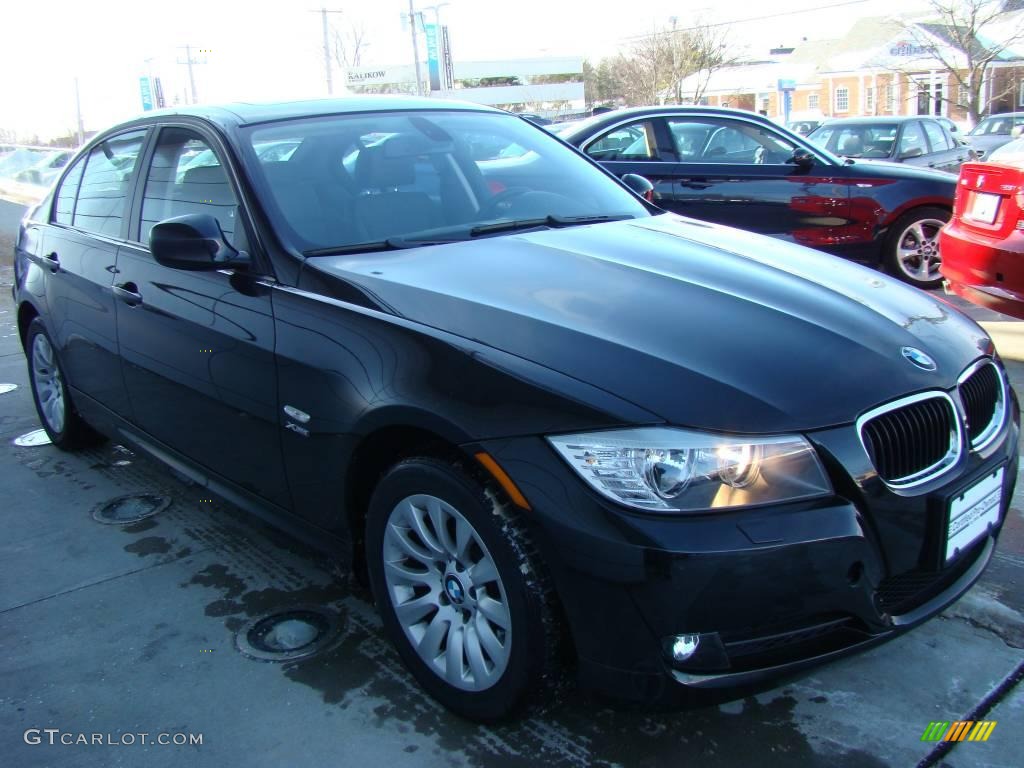 2009 3 Series 328xi Sedan - Black Sapphire Metallic / Black photo #3