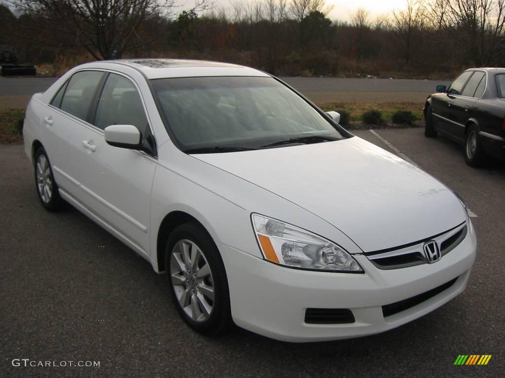 2007 Accord EX-L V6 Sedan - Taffeta White / Ivory photo #7