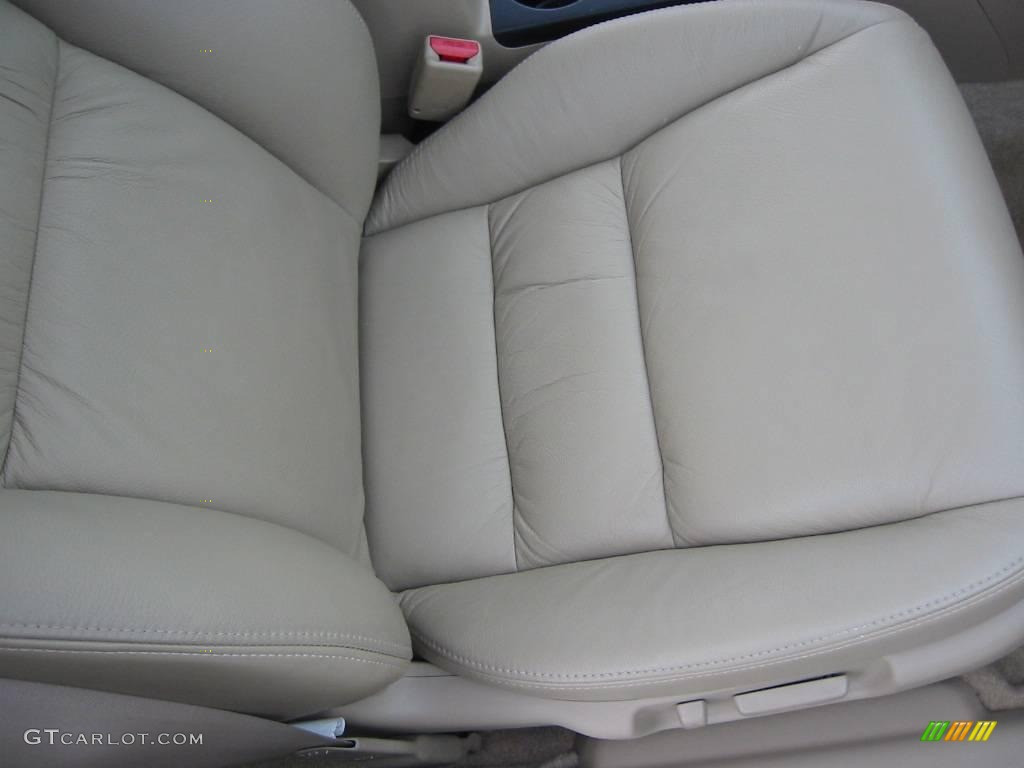 2007 Accord EX-L V6 Sedan - Taffeta White / Ivory photo #16
