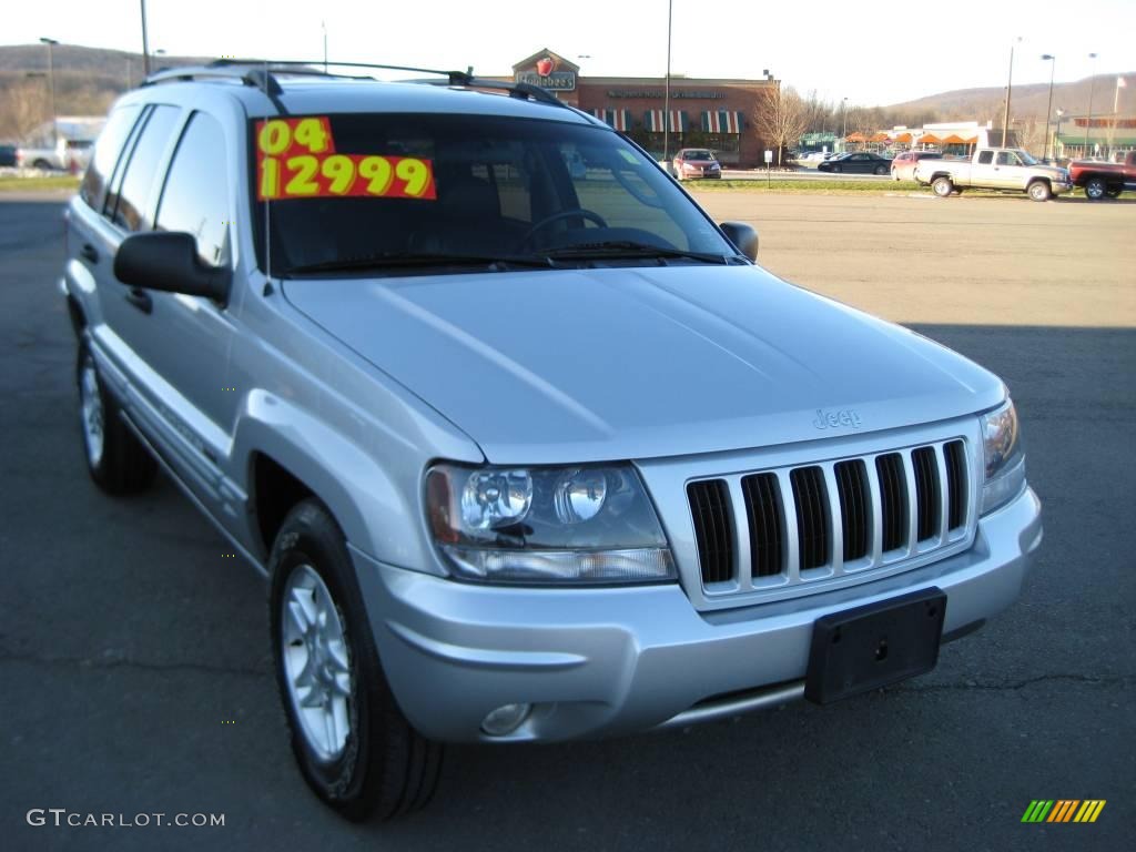 2004 Grand Cherokee Laredo 4x4 - Bright Silver Metallic / Dark Slate Gray photo #6