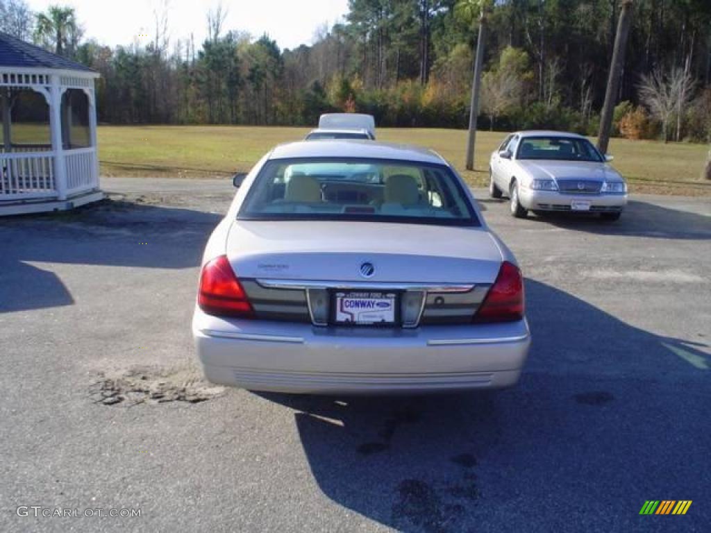 2009 Grand Marquis LS - Silver Birch Metallic / Light Camel photo #6