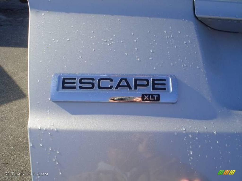 2009 Escape XLT V6 - Brilliant Silver Metallic / Stone photo #14