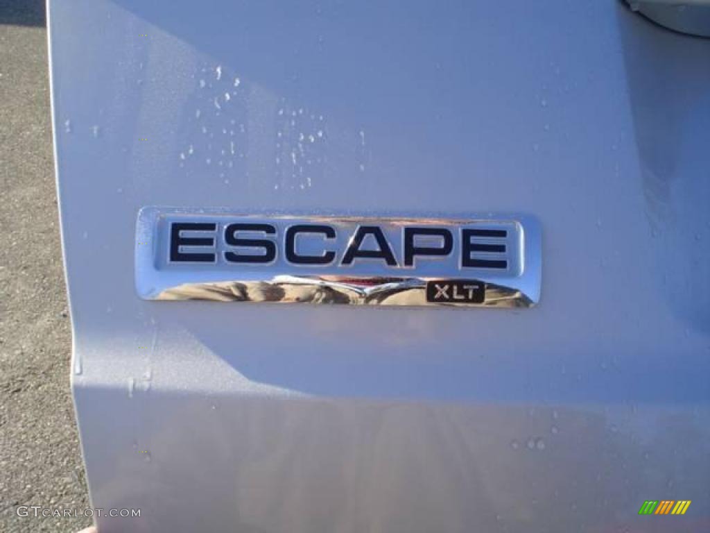 2009 Escape XLT V6 - Brilliant Silver Metallic / Stone photo #14