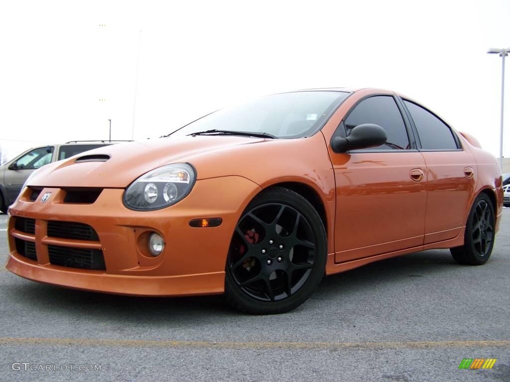 2005 Neon SRT-4 - Orange Blast Pearlcoat / Dark Slate Gray photo #6