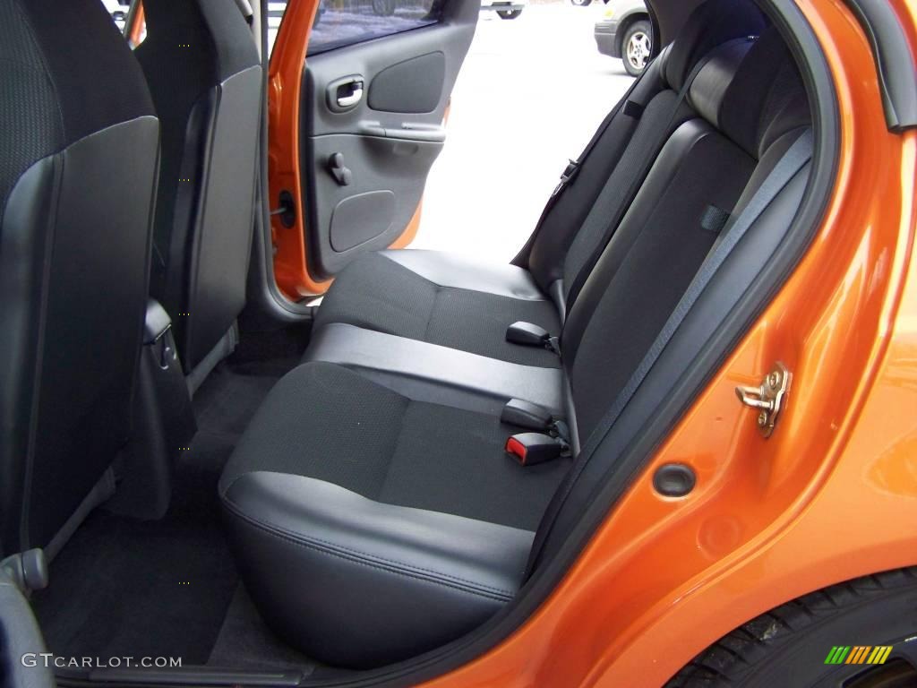 2005 Neon SRT-4 - Orange Blast Pearlcoat / Dark Slate Gray photo #13