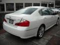 Moonlight White - M 35 Sedan Photo No. 6