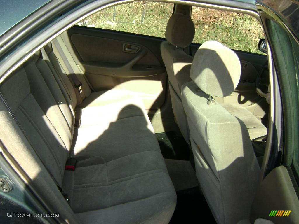 1998 Camry LE - Dark Green Metallic / Oak photo #11