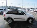 Natural White - RAV4 4WD Photo No. 6