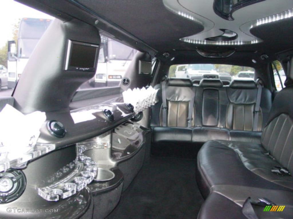 2006 DTS Limousine - Glacier White / Ebony Black photo #22