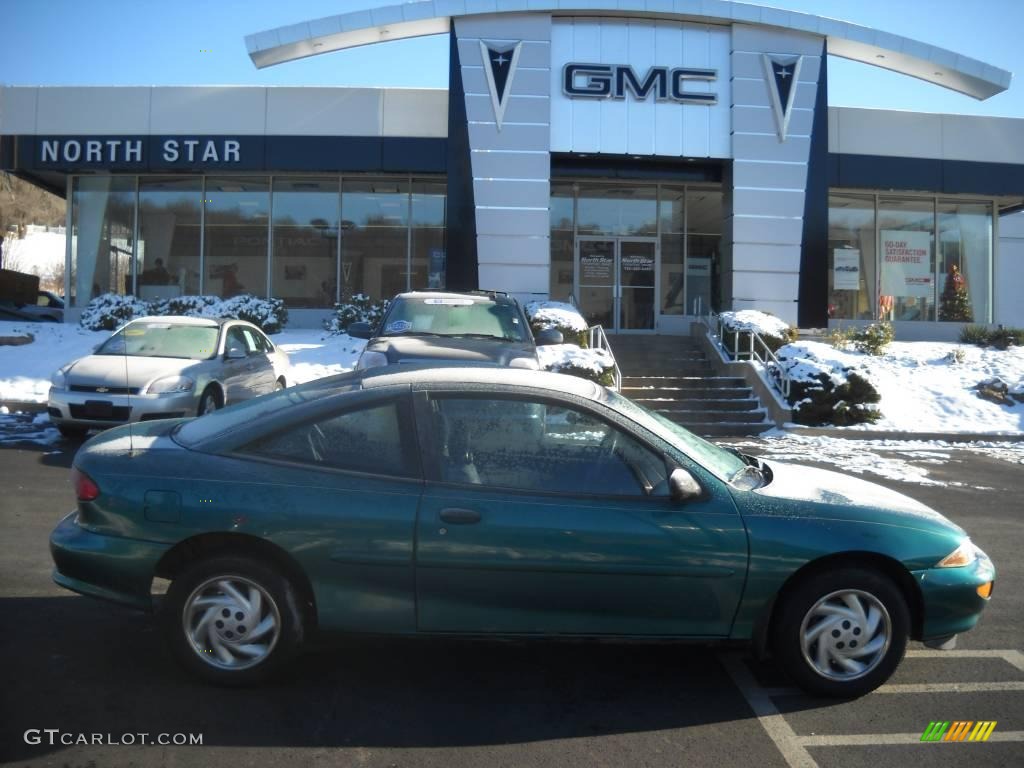 Manta Green Metallic Chevrolet Cavalier
