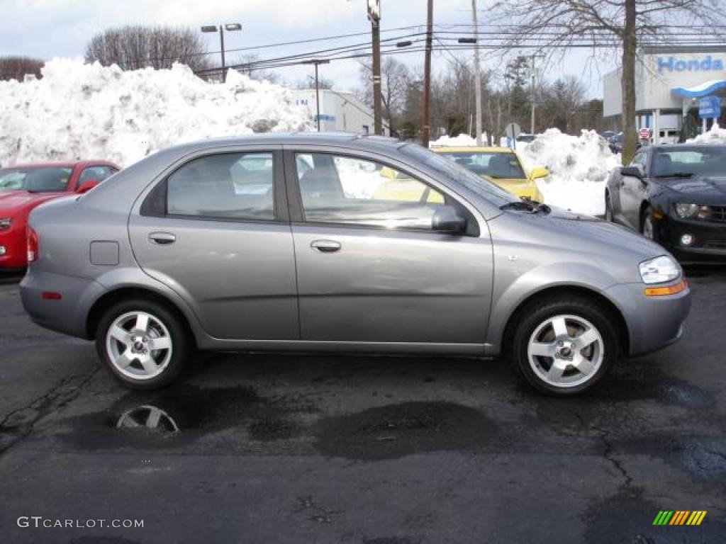 2006 Aveo LT Sedan - Medium Gray / Charcoal photo #4