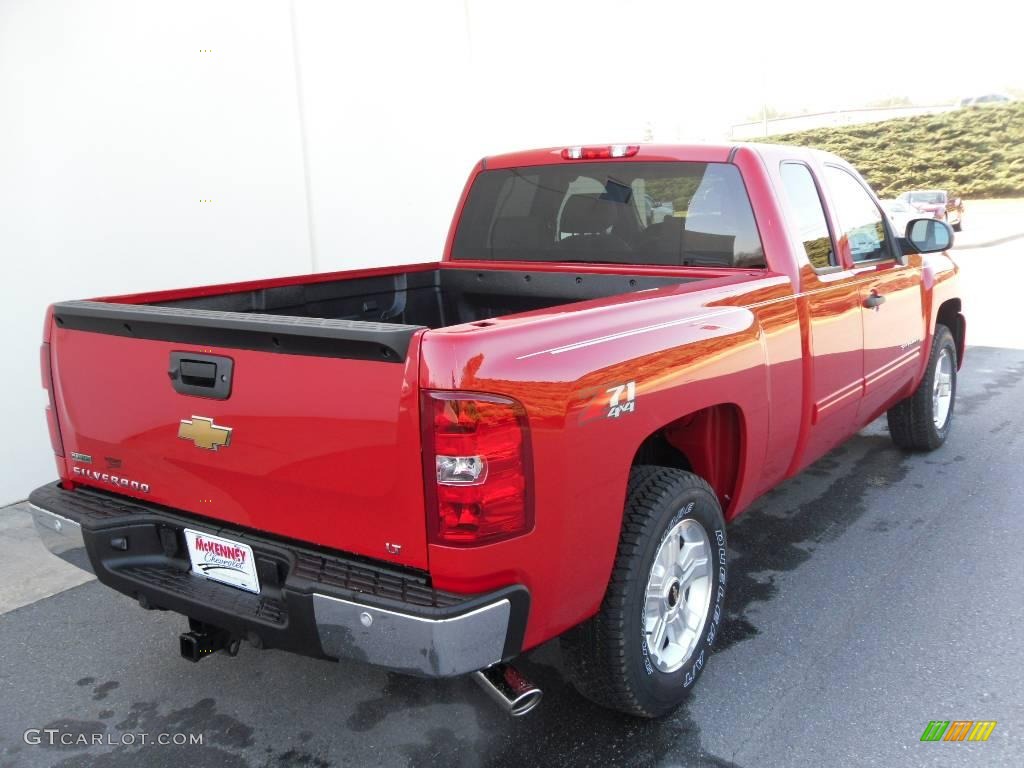 2010 Silverado 1500 LT Extended Cab 4x4 - Victory Red / Light Cashmere/Ebony photo #5