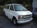 2000 Summit White Chevrolet Express G3500 Passenger Van  photo #1