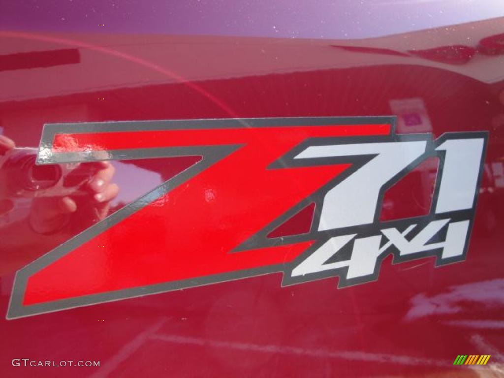 2007 Silverado 1500 LT Z71 Crew Cab 4x4 - Sport Red Metallic / Light Cashmere/Ebony Black photo #9