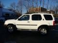 Avalanche White - Xterra XE V6 4x4 Photo No. 10