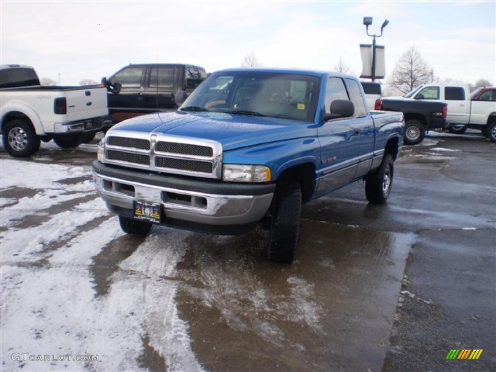 1998 Ram 1500 Laramie SLT Extended Cab 4x4 - Intense Blue Pearl / Gray photo #2