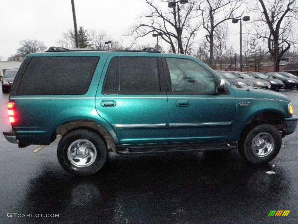 1998 Expedition XLT 4x4 - Pacific Green Metallic / Green photo #5