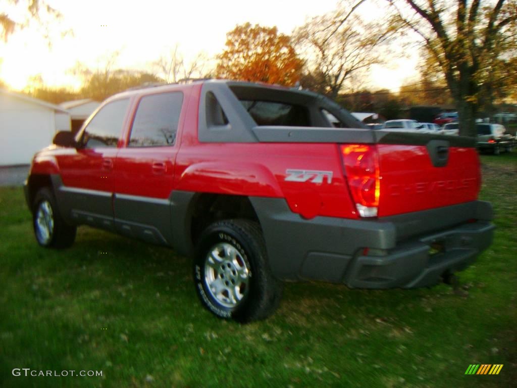 2002 Avalanche Z71 4x4 - Victory Red / Graphite photo #9