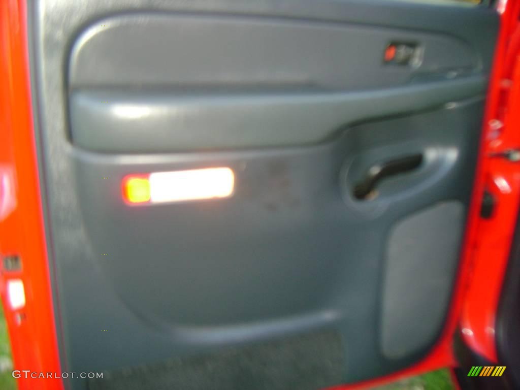 2002 Avalanche Z71 4x4 - Victory Red / Graphite photo #27