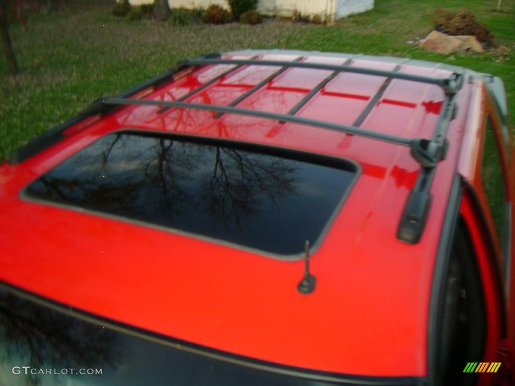 2002 Avalanche Z71 4x4 - Victory Red / Graphite photo #36