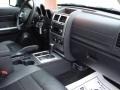 Black - Nitro R/T 4x4 Photo No. 4