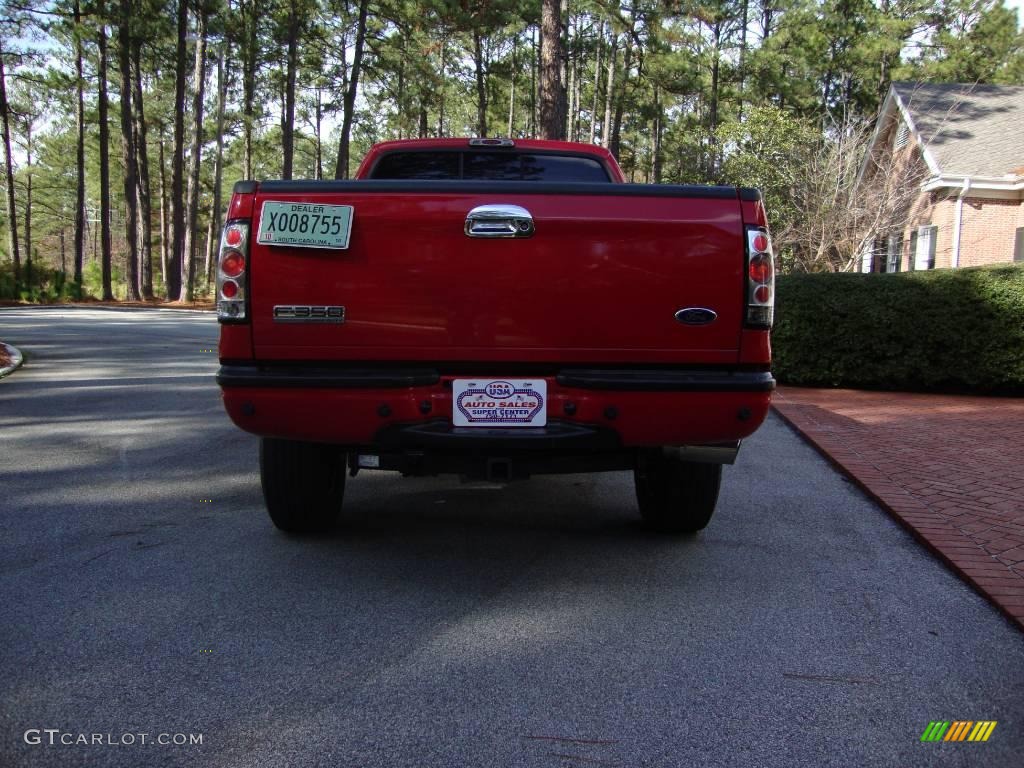 2006 F350 Super Duty XLT SuperCab 4x4 - Red Clearcoat / Black photo #6