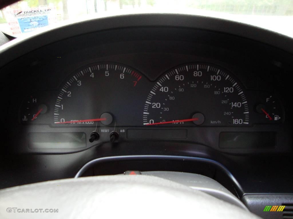 2001 LS V8 - Black / Deep Charcoal photo #8