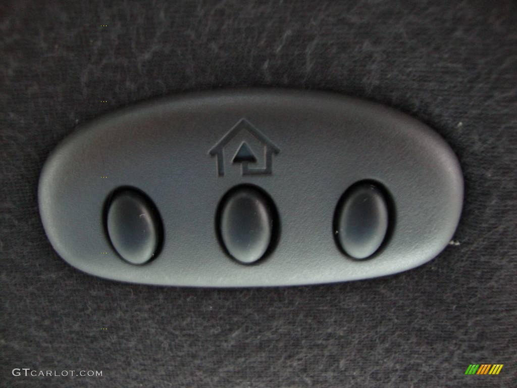 2001 LS V8 - Black / Deep Charcoal photo #19