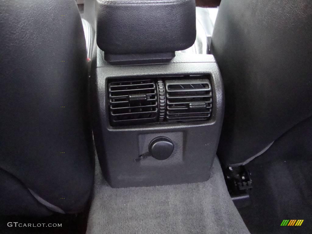 2001 LS V8 - Black / Deep Charcoal photo #28