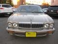 Topaz Metallic - XJ Vanden Plas Photo No. 8