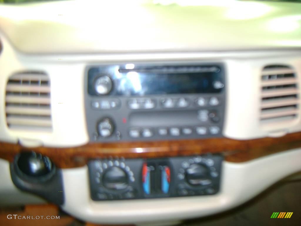 2004 Impala  - White / Neutral Beige photo #12