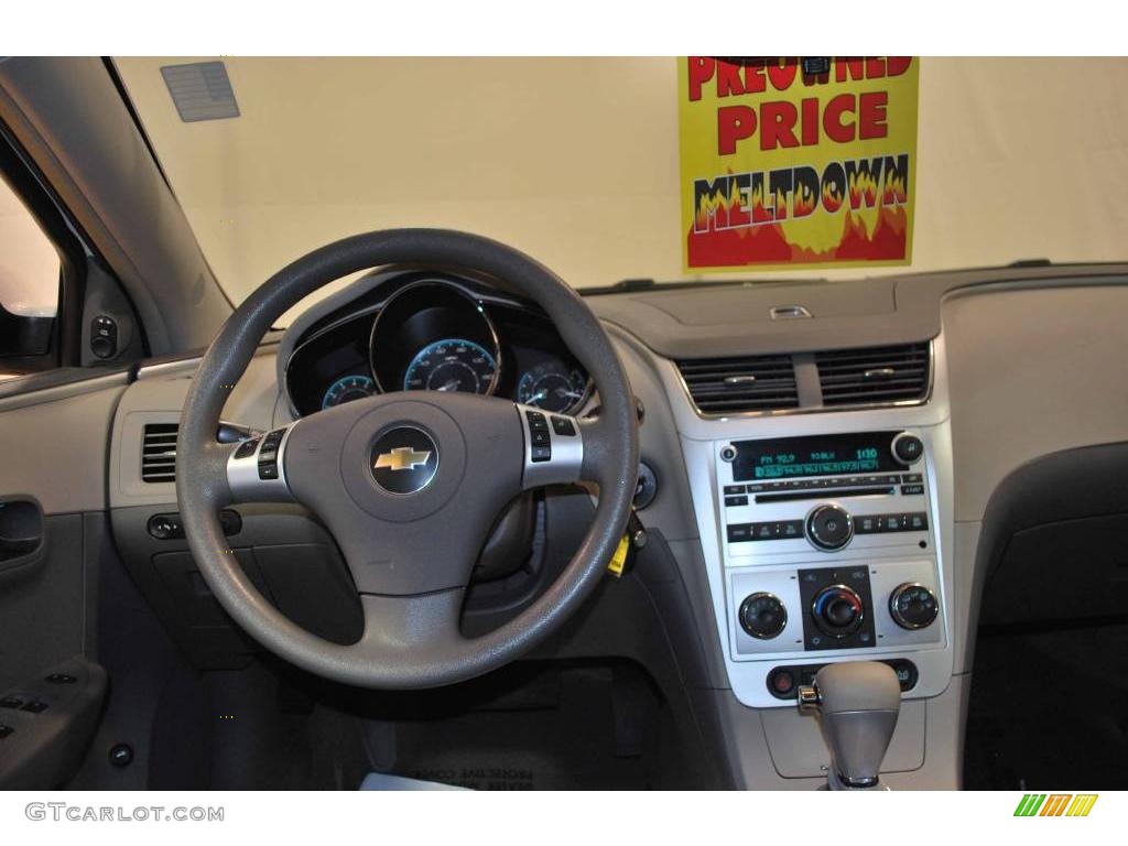 2008 Malibu LT Sedan - White / Titanium Gray photo #18