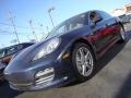 Dark Blue Metallic - Panamera 4S Photo No. 2
