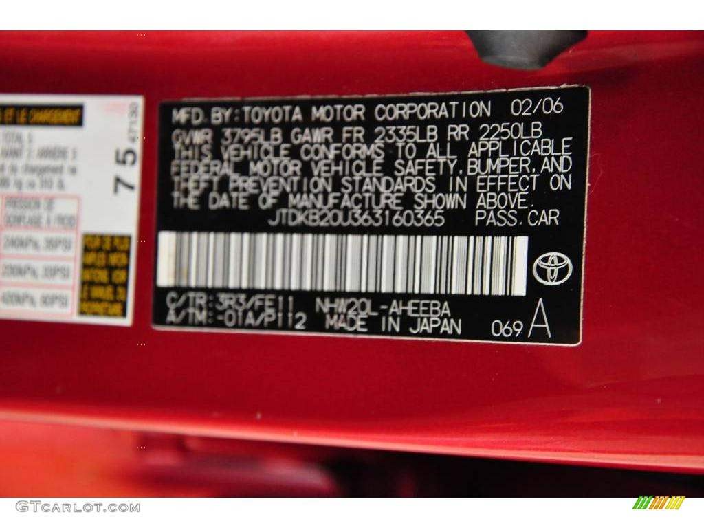 2006 Prius Hybrid - Barcelona Red Metallic / Gray photo #9