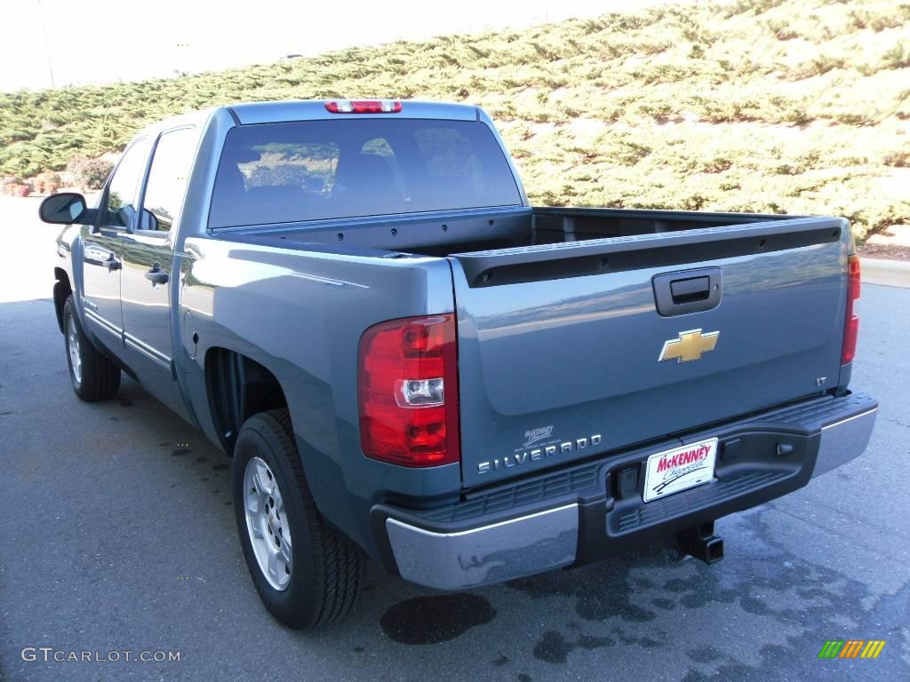 2009 Silverado 1500 LT Crew Cab - Blue Granite Metallic / Ebony photo #2