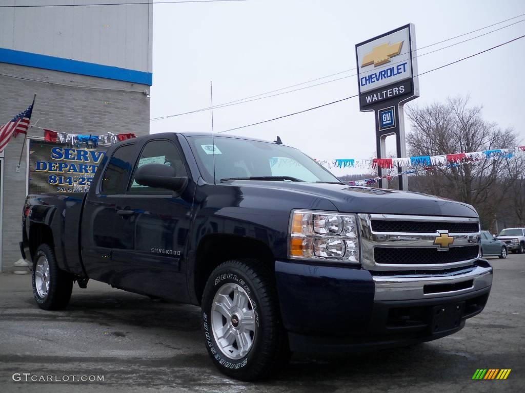 2009 Silverado 1500 LT Extended Cab 4x4 - Imperial Blue Metallic / Ebony photo #3