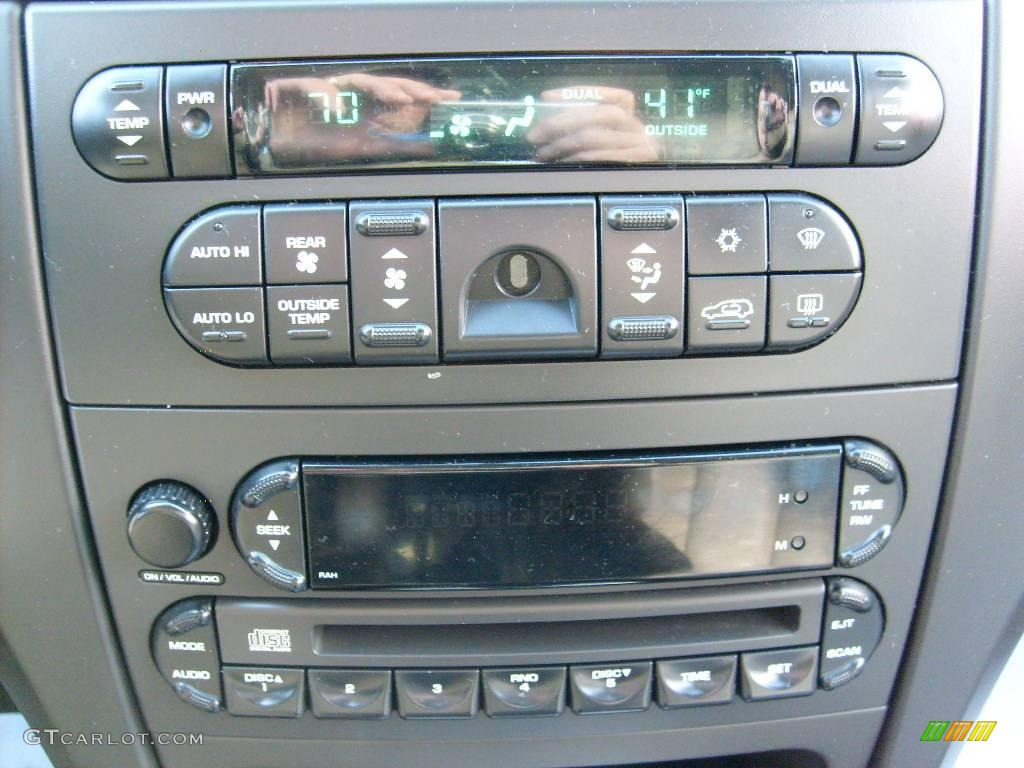 2004 Pacifica  - Butane Blue Pearl / Light Taupe photo #19