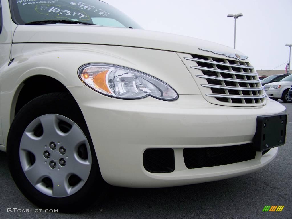 2007 PT Cruiser  - Cool Vanilla White / Pastel Slate Gray photo #2