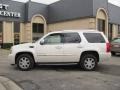 White Diamond - Escalade AWD Photo No. 4