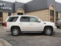 White Diamond - Escalade AWD Photo No. 7