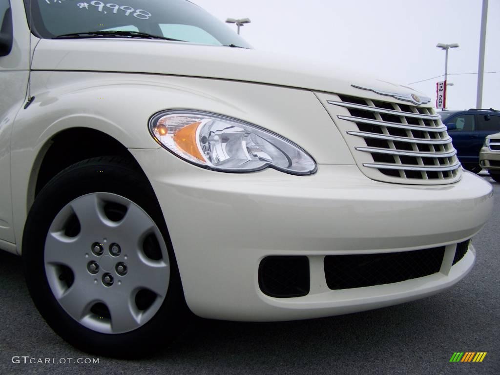 2007 PT Cruiser  - Cool Vanilla White / Pastel Slate Gray photo #2