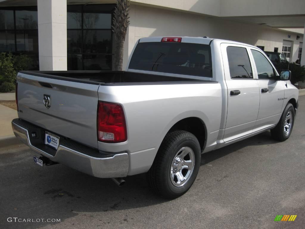 2010 Ram 1500 SLT Crew Cab - Bright Silver Metallic / Dark Slate/Medium Graystone photo #6