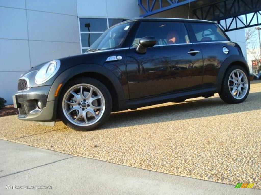 2008 Cooper S Hardtop - Astro Black Metallic / Lounge Redwood photo #2