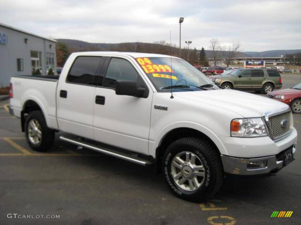 2004 F150 Lariat SuperCrew 4x4 - Oxford White / Black/Medium Flint photo #5