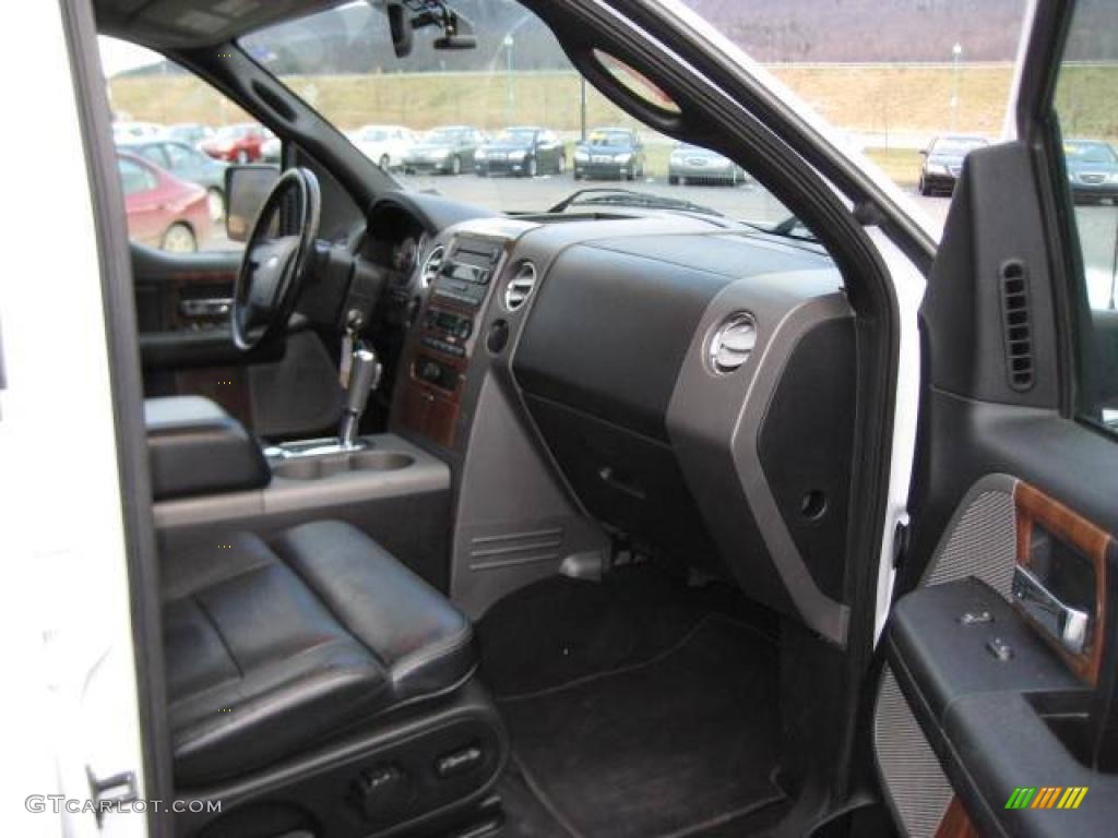 2004 F150 Lariat SuperCrew 4x4 - Oxford White / Black/Medium Flint photo #10