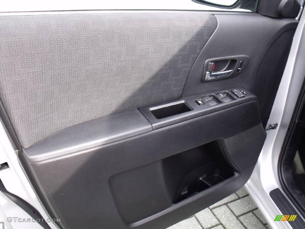 2008 MAZDA5 Sport - Sunlight Silver / Black photo #11