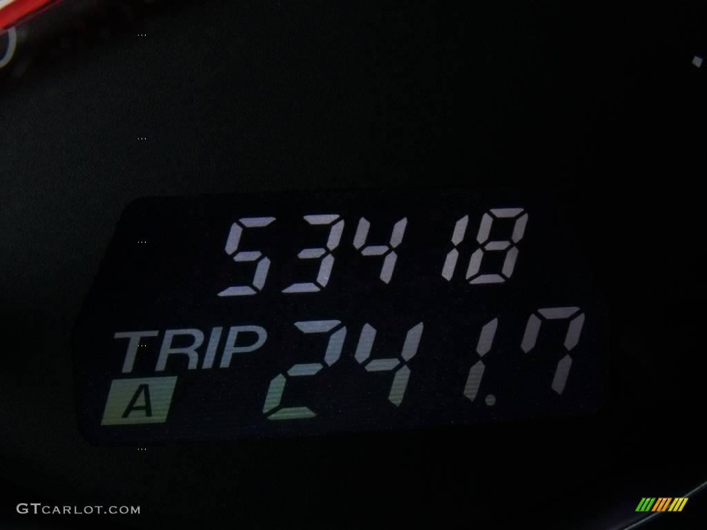 2008 MAZDA5 Sport - Sunlight Silver / Black photo #24